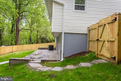 1713 Taylor Ave unit B, Fort Washington, MD 20744 - photo 2