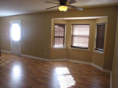 152 Alpine Dr, Byron, GA 31008 - photo 4