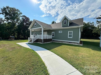 6220 Four Knights Ln, Clover, SC 29710 - photo 2