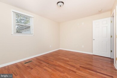 336 Wellham Ave, Glen Burnie, MD 21061 - photo 4