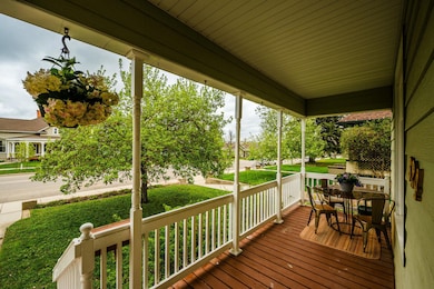 Covered Porch