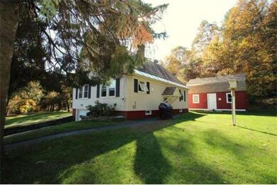 14 Wells St, Erving, MA 01344 - photo 4