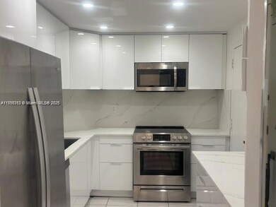 Arlen House unit 509, Sunny Isles Beach, FL 33160 - photo 5