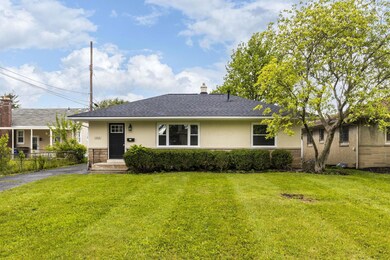 2025-5-22 1060 E Markison Ave 003