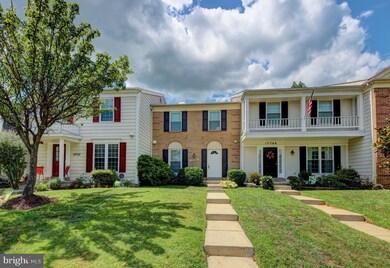 17704 Chipping Ct, Olney, MD 20832 - photo 2