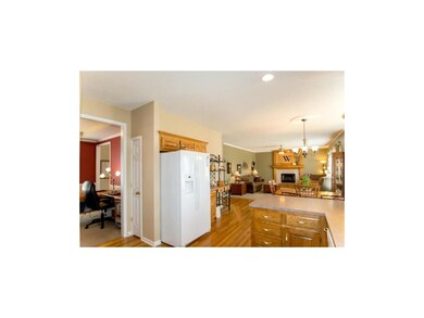 21116 W 56th St, Shawnee, KS 66218 - photo 7