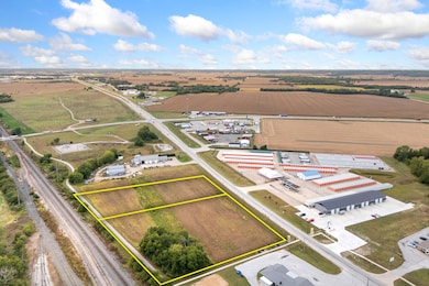 0 Grandview Ave Parcels unit 25-533, Muscatine, IA 52761 - photo 5