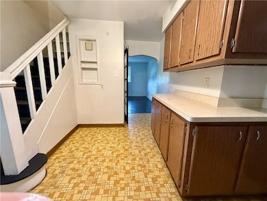 508 Spruce Aly, Glassport, PA 15045 - photo 5