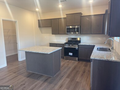 145 Bloomfield Cir, Canton, GA 30114 - photo 4