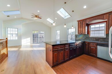 159 Webster Ave unit 2, Jersey City, NJ 07307 - photo 3