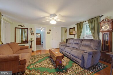 1571 W Baltimore Pike, Kennett Square, PA 19348 - photo 5