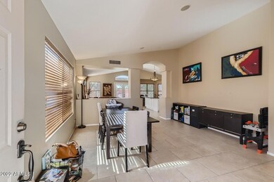 4745 E CHARLESTON AVE Phoenix AZ - Web Q