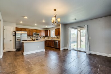 Open Spacious Great Room