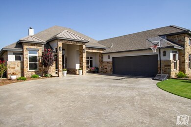 4709 Shadow Creek Dr, San Angelo, TX 76904 - photo 4
