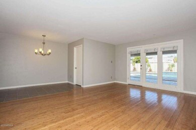 6 Great-Dining Room