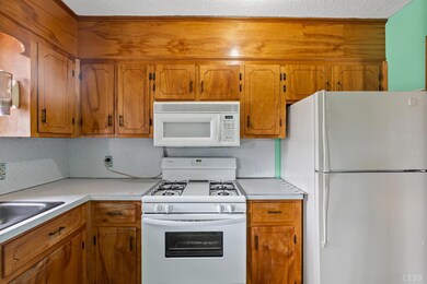 8147 Red House Rd, Phenix, VA 23959 - photo 7