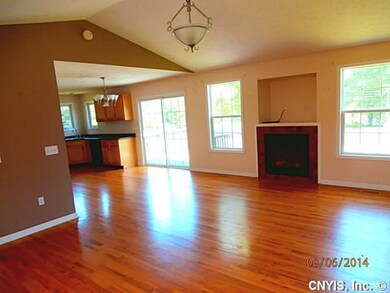 Great Room WIDE OPEN GREAT ROOM AREA