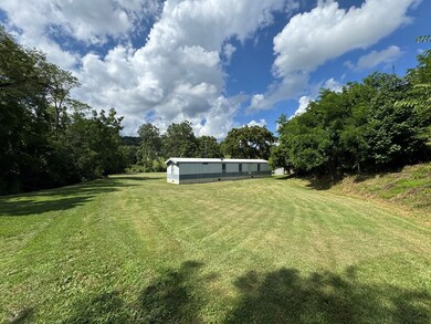 149 Cochran Hollow Rd, Tazewell, VA 24651 - photo 6