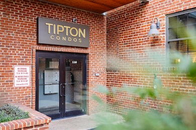 116 Tipton St unit 402, Johnson City, TN 37604 - photo 6