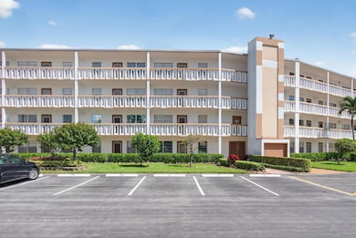 2015 Cornwall A, Boca Raton, FL 33434 - photo 3