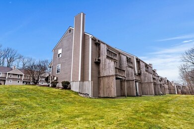 79 Pennacook Dr unit 79, Leominster, MA 01453 - photo 4