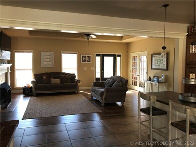 19055 S Potter Cir, Claremore, OK 74019 - photo 6