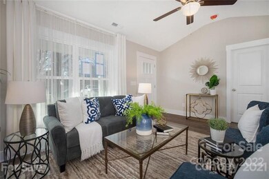 1017 Old Charlotte Rd unit 2, Statesville, NC 28677 - photo 4