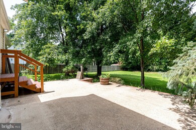 2320 Archdale Rd, Reston, VA 20191 - photo 6