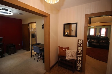 11 Clairmont Cir, Laurel, MS 39440 - photo 5