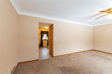 41 25th Ave SW, Cedar Rapids, IA 52404 - photo 6