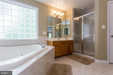 9351 Birchfield Way, Lorton, VA 22079 - photo 4