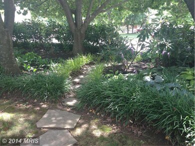 209 Brackenwood Ct, Lutherville Timonium, MD 21093 - photo 5