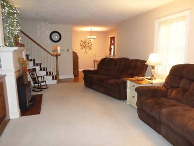 3008 Wellington Rd, Erie, PA 16506 - photo 5