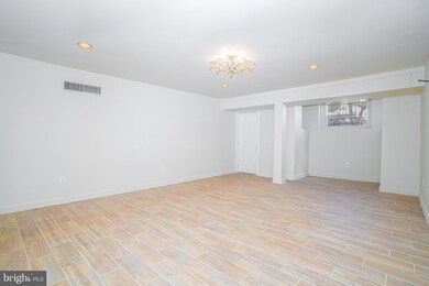 1755 18th St NW unit B, Washington, DC 20009 - photo 3