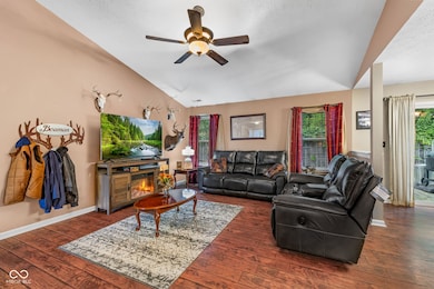 10064 Sundown Ln, Avon, IN 46123 - photo 5