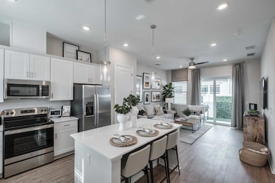 3842 Shayelily Rd unit Evolve, Kissimmee, FL 34746 - photo 2