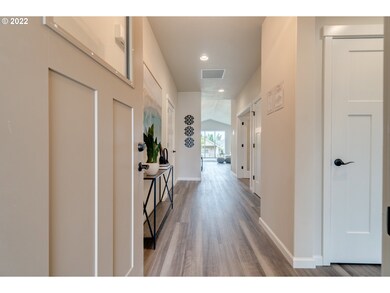 2107 SE Academy St unit 190, Dallas, OR 97338 - photo 3