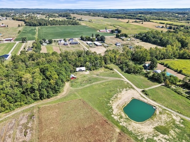 26377 Tarlton Adelphi Rd, Laurelville, OH 43135 - photo 2