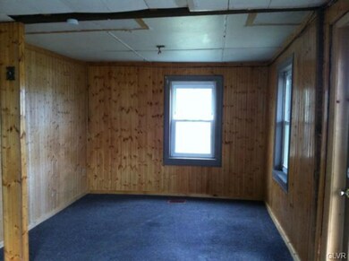 4229 Mountain Rd, Slatington, PA 18080 - photo 2