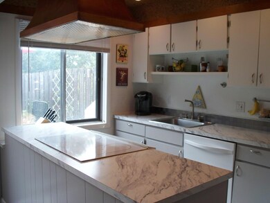 New Kitchen Counter Tops