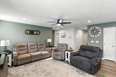 5714 Millbrook Dr, Middletown, OH 45005 - photo 6