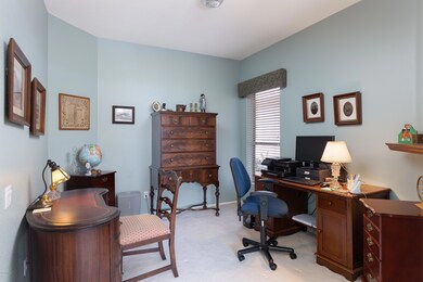 Master sitting area