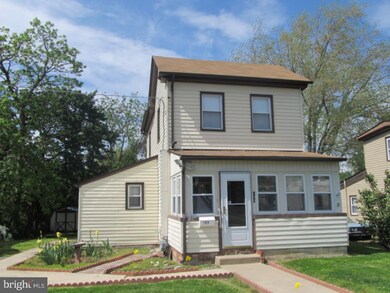 109 W Clayton Ave, Clayton, NJ 08312 - photo 4