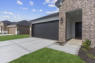 1210 Sandy Shore Ln, Iowa Colony, TX 77583 - photo 2