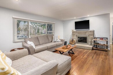 208 Powhatan Ave, Columbus, OH 43204 - photo 5