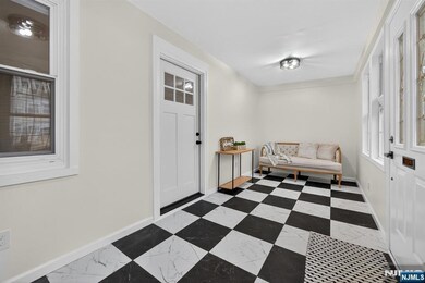 Enclosed Porch Foyer