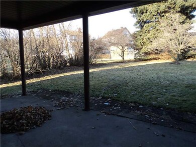 Patio/Deck. Back Patio