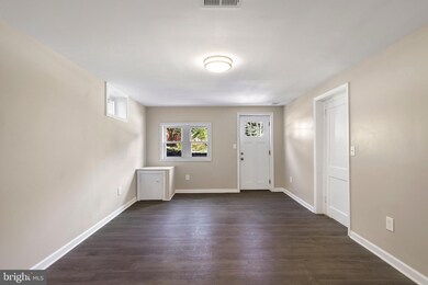 6114 Arbor St, Cheverly, MD 20785 - photo 4