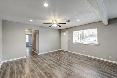 744 Oak Dr, Hurst, TX 76053 - photo 5