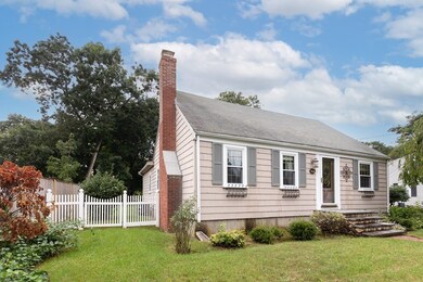 101 Clarendon St, South Weymouth, MA 02190 - photo 3
